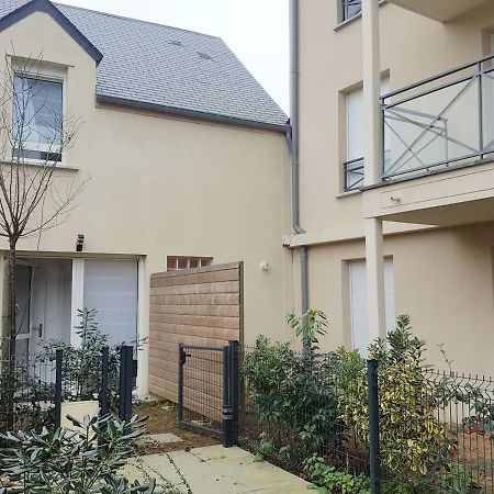 Maison De Ville Idealement Situee A Honfleur Avec Parking Exterior photo
